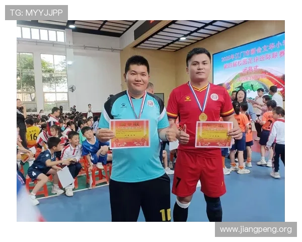 球友会·(qy)为足球爱好者提供多样化的交流社区和线下聚会活动提升互动体验