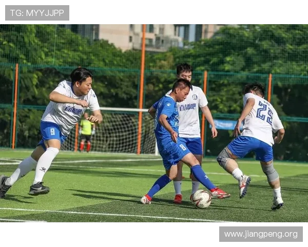 球友体育即时比分网提供全面详细的足球比赛实时数据和最新赛况分析